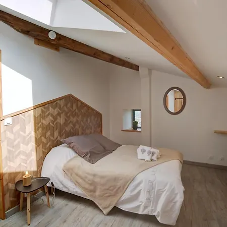 Casa di campagna De Charme Avec Jacuzzi Et Wifi Inclus - Fr-1-496-336